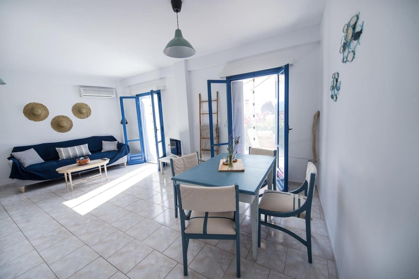 Appartement Aquarella-stylish Veranda In Centre Of Poros Town